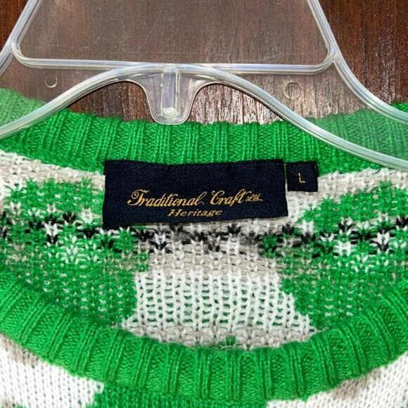 Traditional Craft Ireland AOP Sheep Adult Green Jumper for Men Size Large - Picture 3 of 9